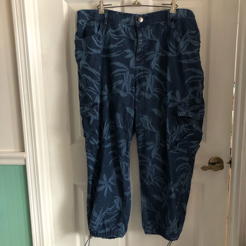 Lane Bryant jeans cargo parachute baggy denim blue leaf pattern Petite Plus 22P